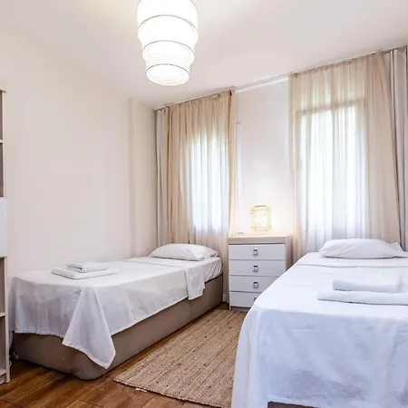 Luxury With Shared Pool In Bodrum Ortakent *