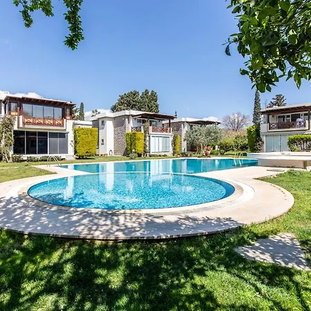 Διαμέρισμα Luxury With Shared Pool In Bodrum Ortakent Bitez